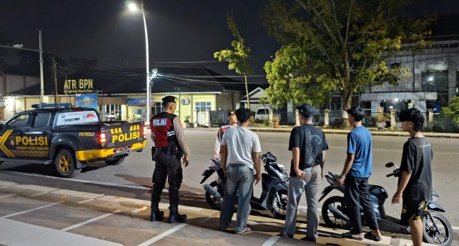 
 Patroli Perintis Presisi Polres Muara Enim Sisir Titik Rawan Kejahatan dan Balap Liar, Kota Tetap Kondusif
