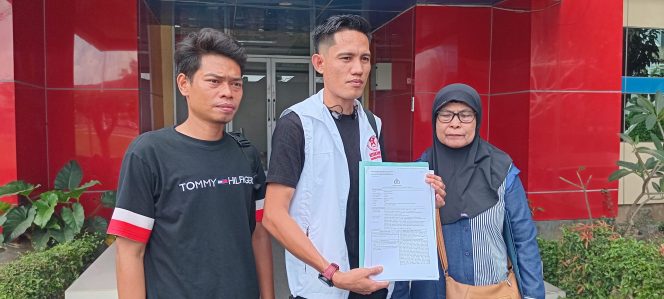 
 Diduga Diserobot Mafia Tanah, Nenek 78 Tahun di Palembang Laporkan “HS” Cs ke Polda Sumsel