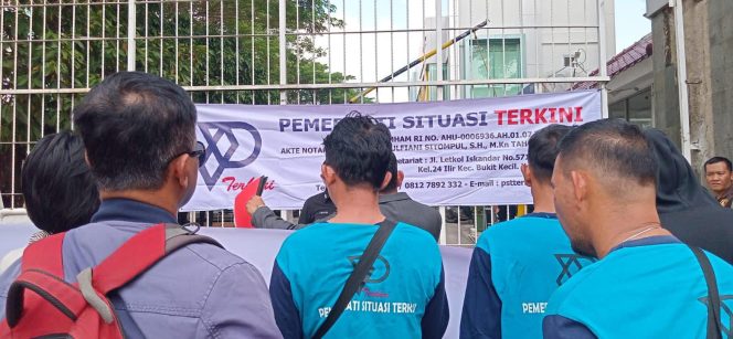 
 Massa PST Minta kejati Sumsel Usut Tuntas Dugaan KKN di Lingkungan Dinas Pendidikan Kabupaten OKI