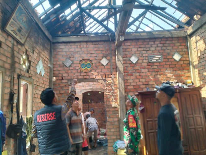 
 Satu Unit Rumah di Desa Seri Tanjung Terbakar, Kerugian Ditaksir Rp40 Juta