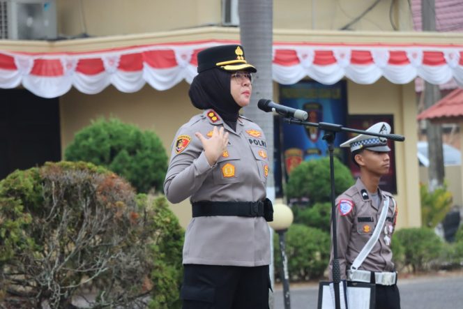 
 Apel Perdana, Kapolres Ogan Ilir AKBP Rizka Aprianti .SH.,S.I.K.,MH.Tekankan Disiplin, Profesionalisme, dan Pelayanan Prima
