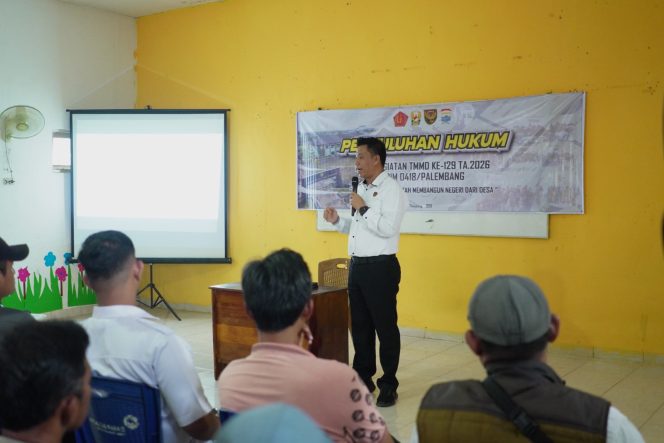 
 TMMD KE-129 KODIM 0418/PALEMBANG Hari Ke-13 TMMD, Satgas Kodim 0418/Palembang Bekali Warga dengan Penyuluhan Hukum