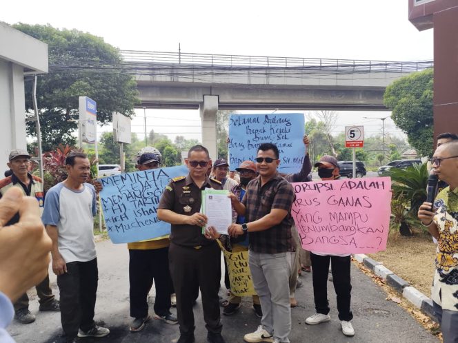 
 Tiga Kali Suarakan Dugaan KKN, PB FPMP Pertanyakan Tindak Lanjut Laporan ke Kejati Sumsel Terkait Dugaan Korupsi dan TPPU Yayasan Bani Makki