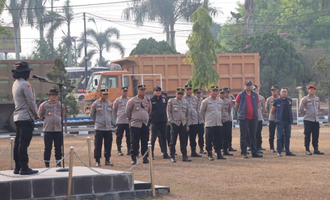 
 Antisipasi Karhutla dan Percepatan Pergeseran Pasukan, Kapolres Ogan Ilir Pimpin Apel Siaga dan Patroli Karhutla