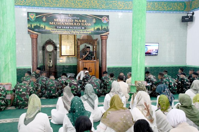 
 Peringatan Maulid Nabi Muhammad SAW Jadi Momentum Perkuat Iman dan Pengabdian Prajurit Korem 044/Gapo