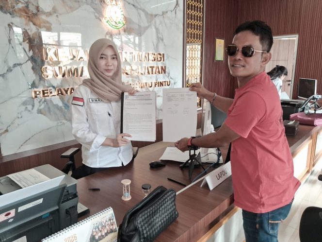 
 Dugaan Ketidakwajaran Tender Jalan Kasiba Lasiba Rp5 Miliar PST Laporkan ke Kejati Sumsel