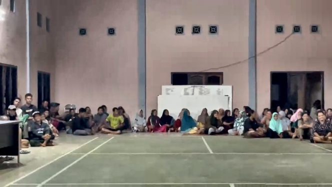 
 Tolak Kesepakatan Musdesus Sepihak, Warga Desa Betung Kompak Pertahankan Lahan 570 Hektar