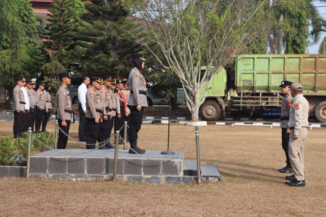 
 Kapolres Ogan Ilir Pimpin Apel Pagi, Tekankan Disiplin, Etika, dan Kesiapsiagaan Hadapi Karhutla