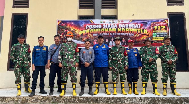 
 Posko Karhutla Gandus Ganti Shift, Lima Personel dan Damkar Siaga