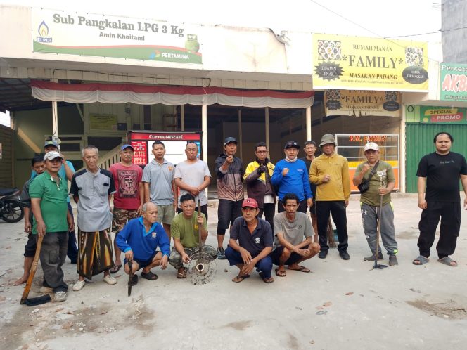 
 Kelurahan 19 Ilir Gelar Gotong Royong Bersihkan Saluran Air Jelang Musim Penghujan