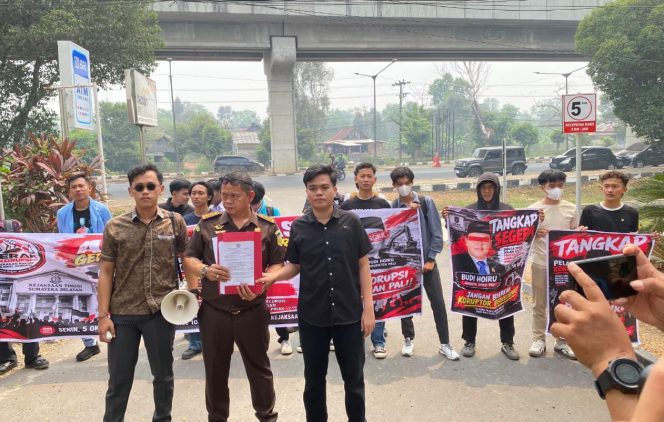 
 Gerakan Rakyat Kawal Korupsi Sambangi Kejati Sumsel, Desak Supervisi Perkara 10 Paket Proyek PALI