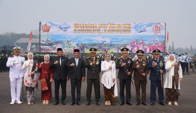 
 Peringati HUT Ke-81 TNI, Kasdam II/Swj Bacakan Amanat Panglima TNI: Tekankan Budaya PRIMA dalam Pengabdian
