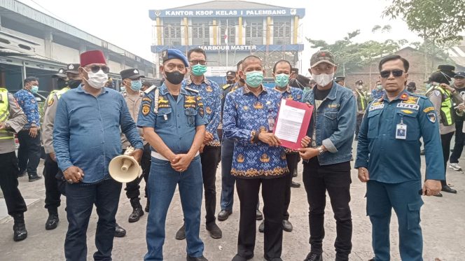 
 EW-NCW Sumsel Desak Cabut Konsesi PT BLL di Tanjung Carat, Soroti Dugaan Monopoli dan Pungli